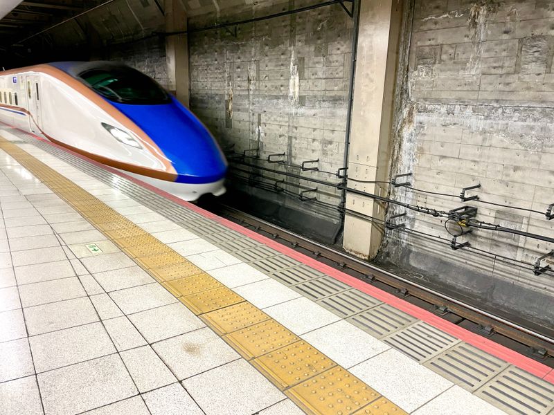 Hokuriku Shinkansen